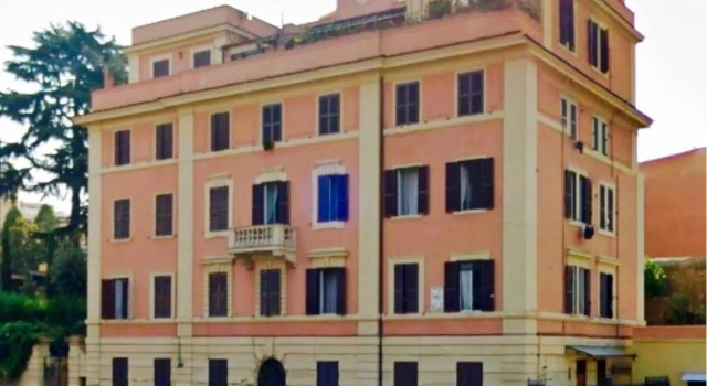 Karolstay.com Guesthouse Roma, Boek Hotel Hotels in Lazio met parkeren, Parkeren