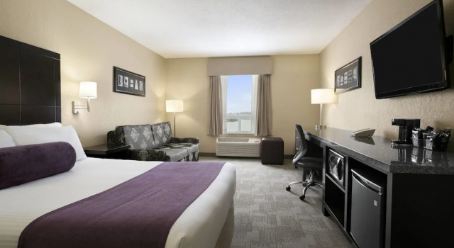 Двухместный номер Standard Days Inn by Wyndham Regina
