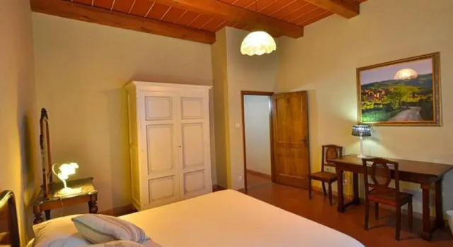 Cosy Holiday Home in Gaiole in Chianti with Swimming Pool, Забронировать Отель Отели Кьянти 3 звезды, 3*