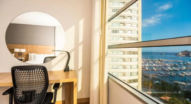 Двухместный номер Standard с видом на море Hilton Garden Inn Santa Marta