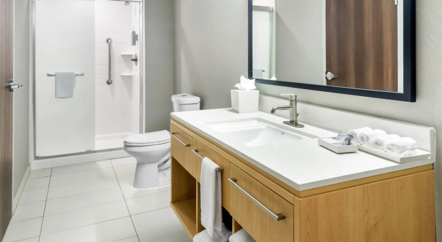 Двухместный люкс c 1 комнатой Home2 Suites By Hilton Dallas Grand Prairie