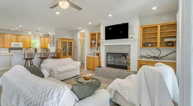 Waveland Vacation Rental - Walk to the Beach!, Buchen Sie Ferienhaus Cottages in Mississippi, Cottage