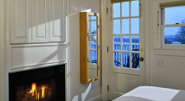Benchmark Inn, Varaa Hotelli Hotellit New England uima-altaalla, Uima-allas