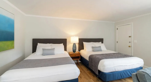 Iron Masters - Inn on Main, Book Mini-hotel Mini-hoteller i New England, Mini-hotel