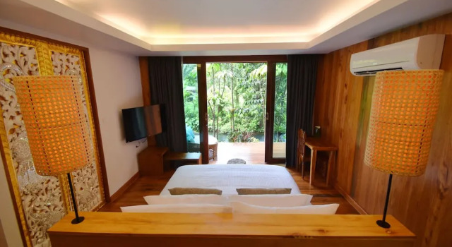 Вилла Superior с видом на канал The Nine Thipthara Klongson Resort