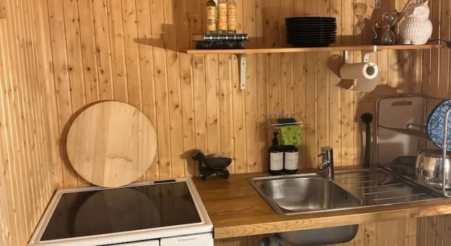 Tiny House at Enhörna, Varaa Lomakoti Södertäljen kunta 