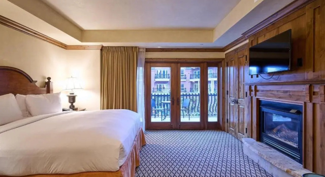 Номер Standard Hyatt Grand Aspen, 2 Bedroom Downtown Residence Club Condo