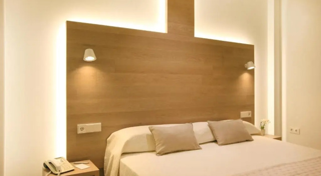 Одноместный номер Standard Hotel Carlos l