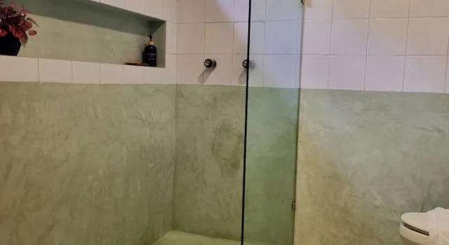 Четырёхместный номер Deluxe с видом на сад Hotel Holly