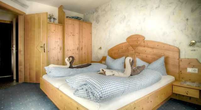 Haus Egger, Rezervovat Hotel Hotely v Tyrolsko s parkováním, Parkování