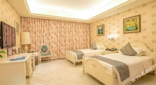Hakka Park International Hotel, Book Hotel Hotels in Meixian with a Pool, Swimming Pool