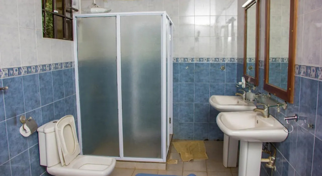 Семейный номер Standard Bush House and Camp