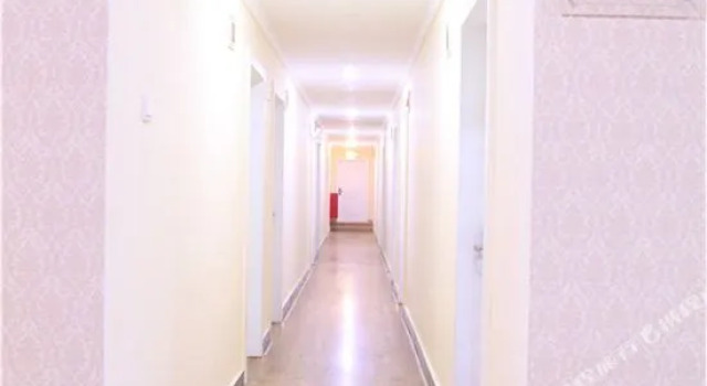 City 118 Chain Hotel, Забронировать Отель Sifang District Циндао