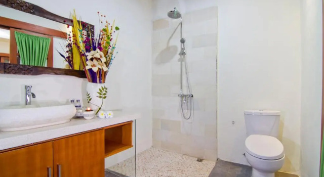 Двухместный номер Standard с видом на бассейн Maha Residence Guest House