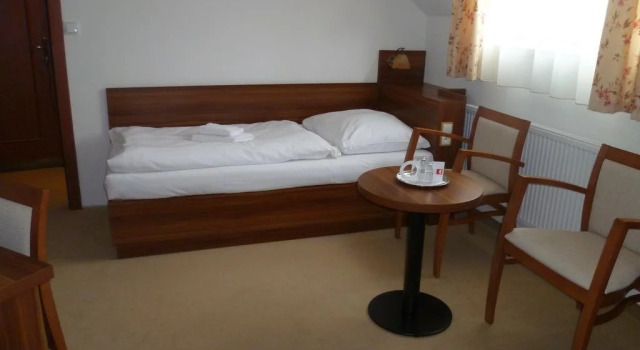 Hostinec U Hubálků, Rezerwuj Hotel Kostelec nad Orlicí Kraj hradecki