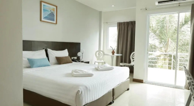 Двухместный номер Standard Rhienchai Place Hotel