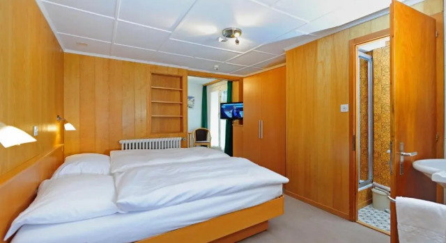 Двухместный номер Standard Hotel Alphubel