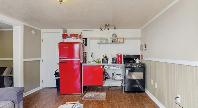 Коттедж 1BR Cozy Dog-friendly Home w/ Kitchenette & Patio