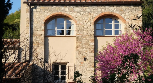 Agriturismo Il Ponticello, Book Hotel Vaiano Tuscany