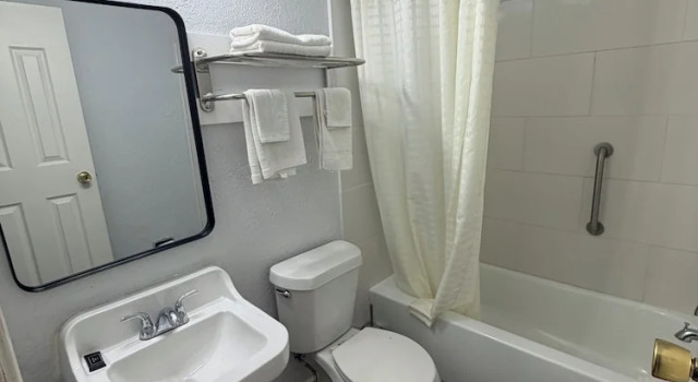 Номер Standard Best Budget Inn