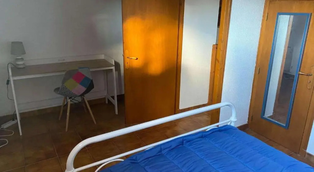 4MIR11JAUNE- T2 en DUPLEX idéalement situé pour 4 personnes, Rezervovat Hotel Hotely v Vermillion Coast s parkováním, Parkování