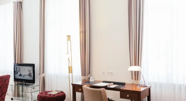 Люкс Hotel Brandenburger Tor Potsdam