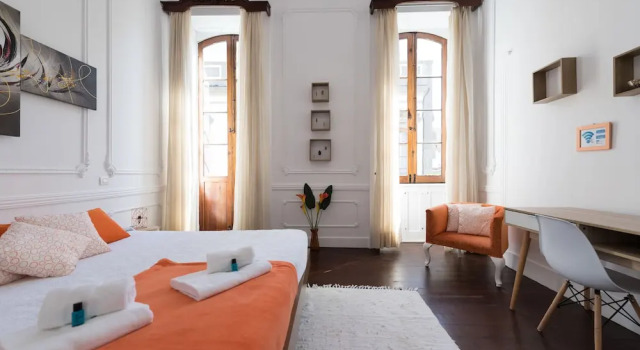 Двухместный номер Deluxe с балконом и с видом на город Casa Cinzia