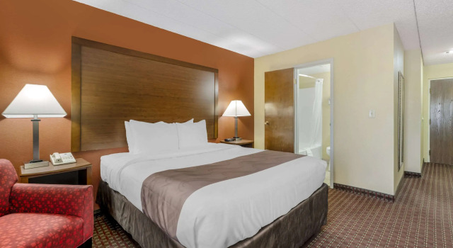 Двухместный номер Standard Quality Inn & Suites Lincoln South