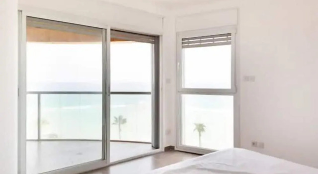 Amazing Sea View 3 BR APT Iconic Tower, Prenota Appartamento Bat Yam Tel Aviv Distretto