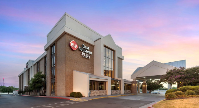 Best Western Plus Austin Central