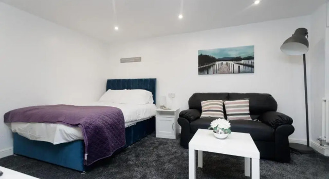 Студия AMIRI HOUSE APARTMENTs