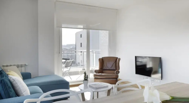 Gladys Enea 10 Apartment by FeelFree Rentals, Rezerwuj Apartament Hotele w Baskonia z parkingiem, Parking