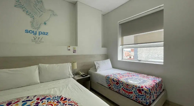 Трёхместный номер Standard Hotel Sixtina Plaza Medellin