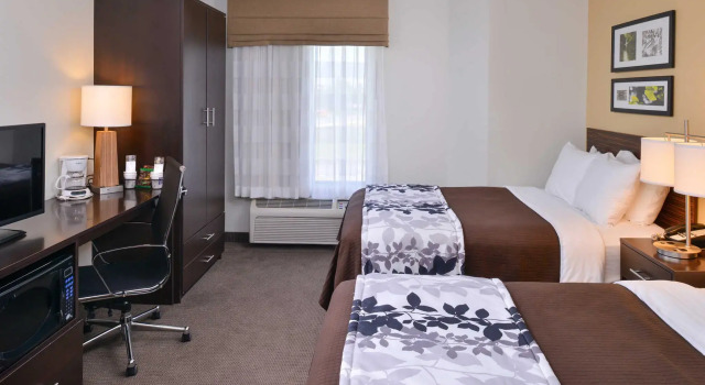 Четырёхместный номер Standard Sleep Inn Fayetteville North