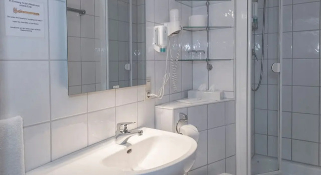Номер Business Hotel & Restaurant Becher