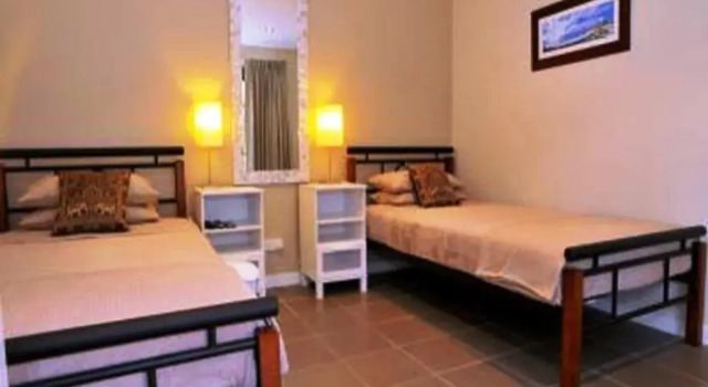 Waikiki Beach Bed & Breakfast, Prenota Hotel Rockingham Perth Region