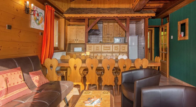 Rental for 14 People in Beautiful ski Area Between Mountains and Nature