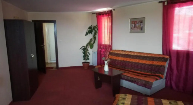 Студия Family hotel Elena