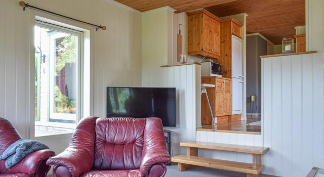 Nice Home in Farsund With Wifi and 3 Bedrooms