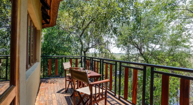 Standard huone Namushasha River Lodge