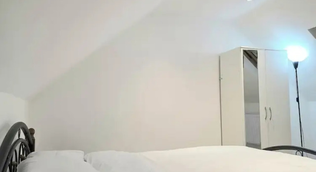 Номер Deluxe Baraka House Royal Victoria London by OYO