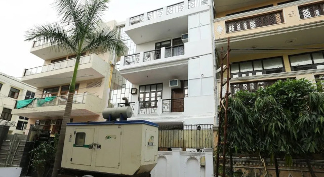 OYO 15738 Hotel Awesome Villa, Забронировать Отель Гургаон 