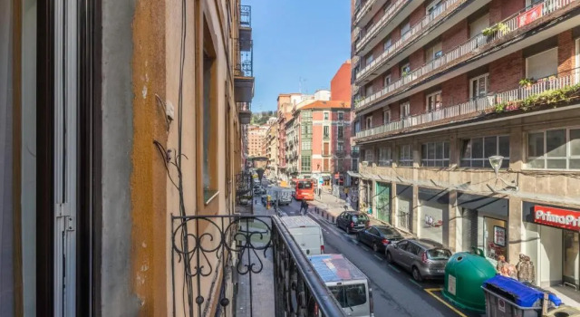 Apartamento Funicular Plaza, Rezerwuj Apartament Hotele w Baskonia z parkingiem, Parking