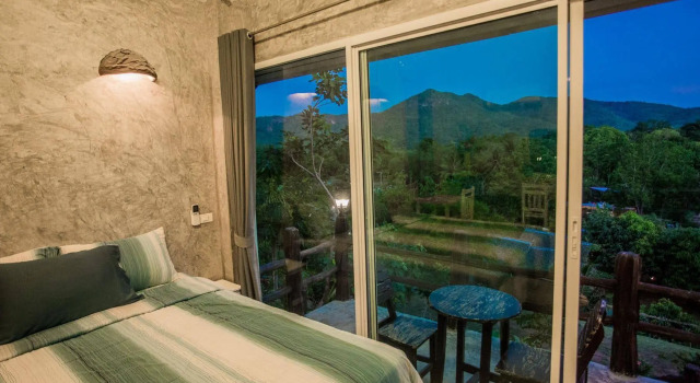 Phumalida Resort, Varaa Lomakeskus Hotellit Ratchaburi aamiaisella, Aamiainen