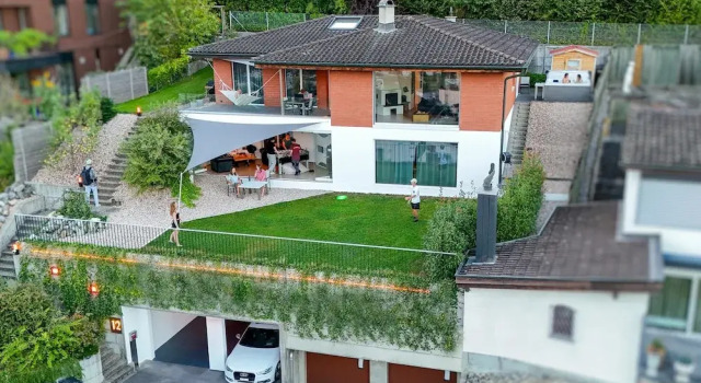 Young Backpackers Homestay, Book Hostel / Vandrerhjem Kriens 