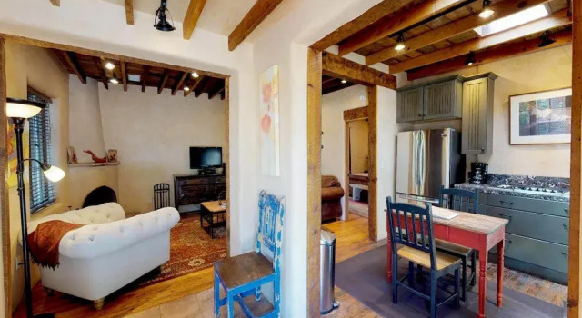Casita Madera, Varaa Hotelli Santa Fe New Mexico