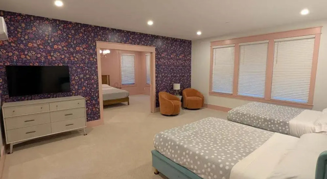 Люкс Parkway House Goshen Family-Friendly Bed & Breakfast