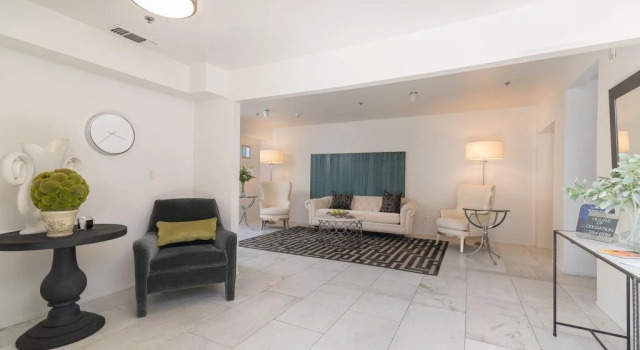 The Greens Hotel - Del Paso Blvd