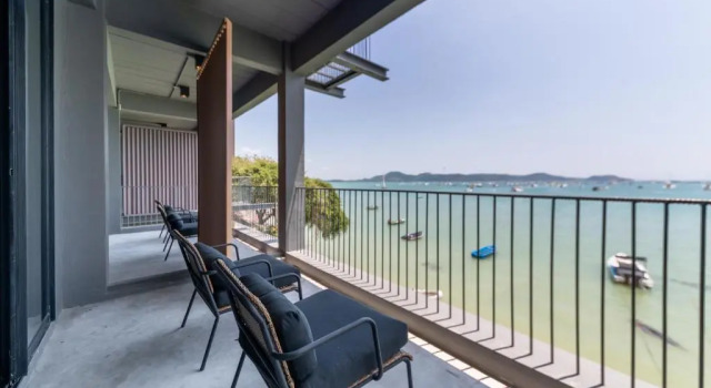Номер Standard SHIN Arch39 Phuket Beach Front - SHA Plus