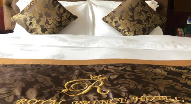 Двухместный номер Superior Foshan Royal Prince Hotel